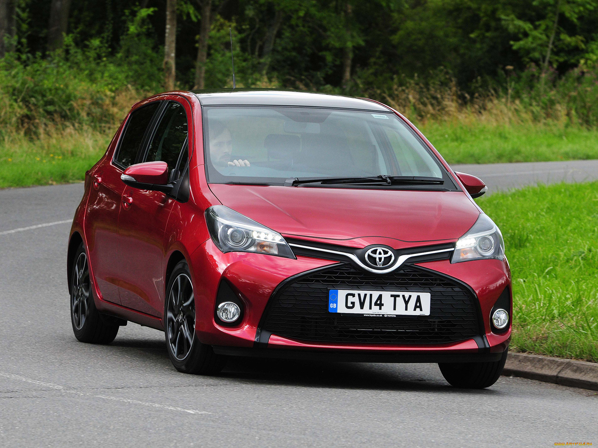 , toyota, , 2014, uk-spec, 5-door, yaris
